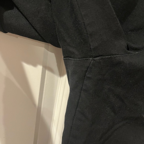 Old Navy High Rise Petite Skinny Black Pants Size 8 - Picture 4 of 6